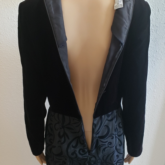 Susan Bennet VTG Velvet Bow Dress - Picture 6 of 12